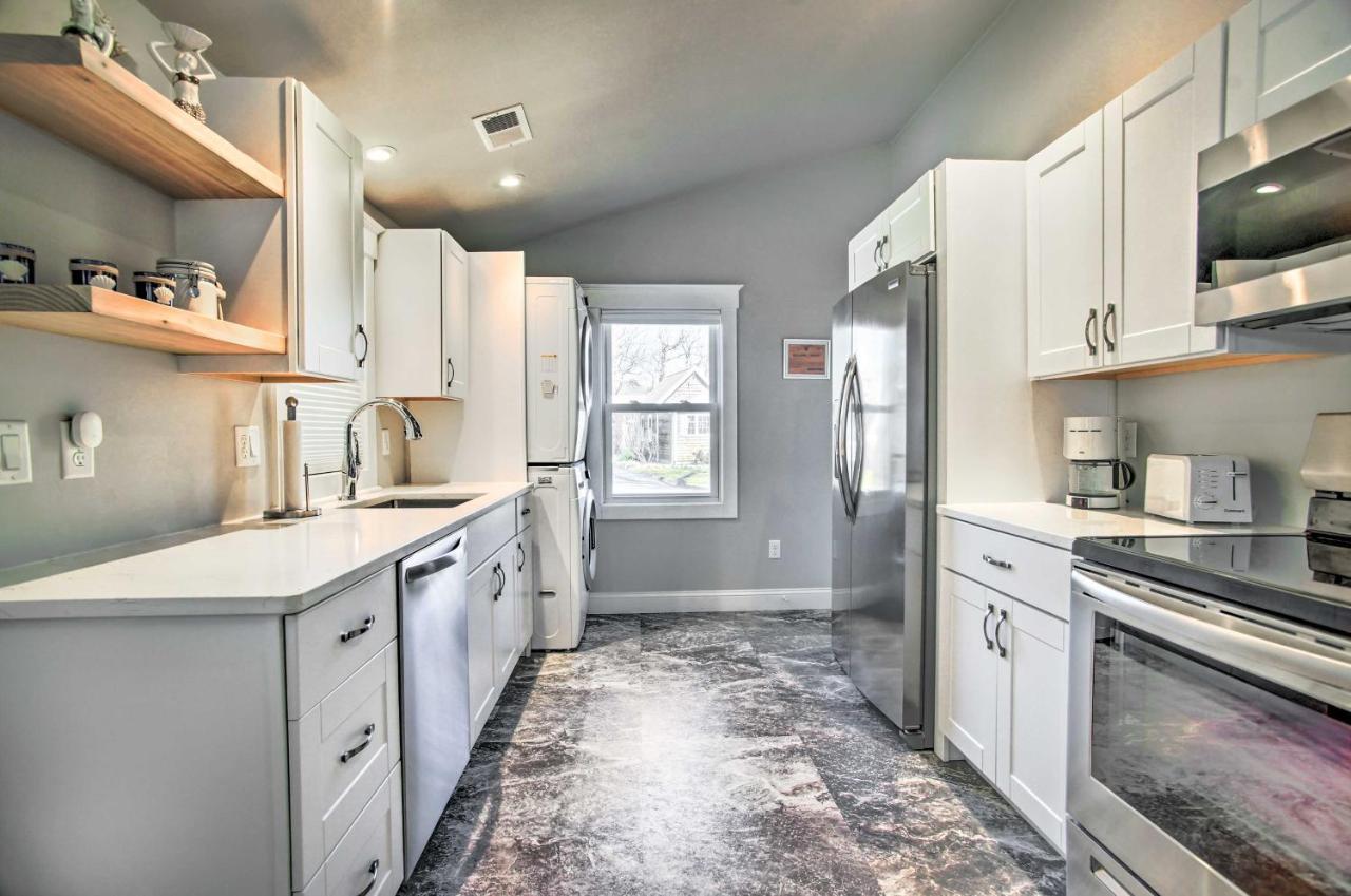 Updated Buzzards Bay Beach Cottage Walk To Shore! 伯恩 外观 照片
