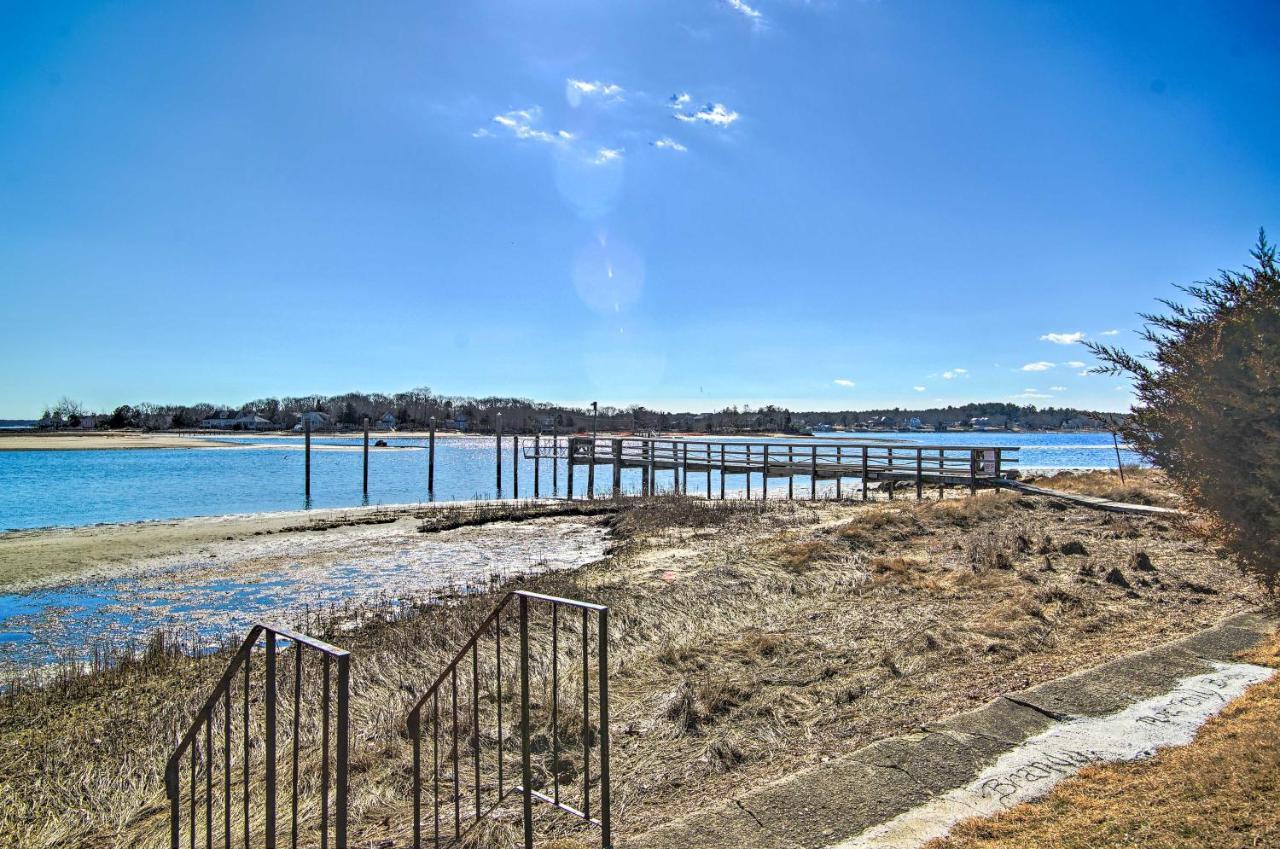 Updated Buzzards Bay Beach Cottage Walk To Shore! 伯恩 外观 照片